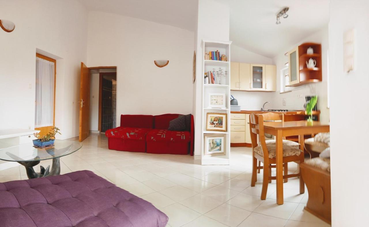 Apartmani Nikolina Ražanac المظهر الخارجي الصورة