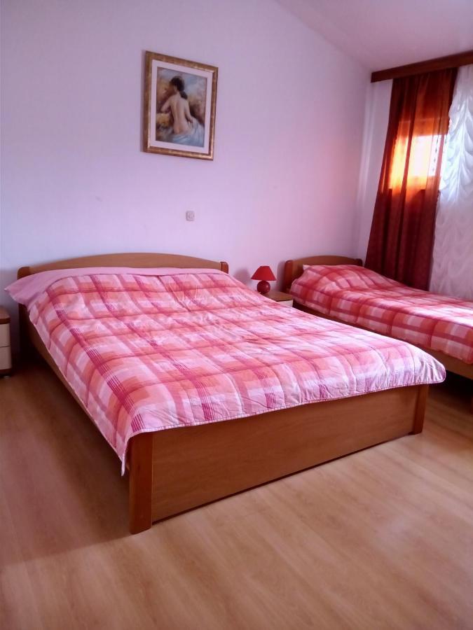Apartmani Nikolina Ražanac المظهر الخارجي الصورة